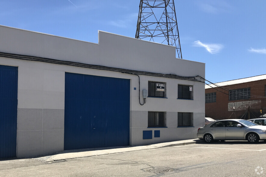 Calle Atienza, 10, Fuenlabrada, Madrid for lease - Primary Photo - Image 1 of 2