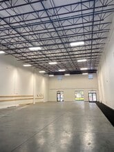 5707 Dot Com Ct, Oviedo, FL for lease Interior Photo- Image 1 of 16