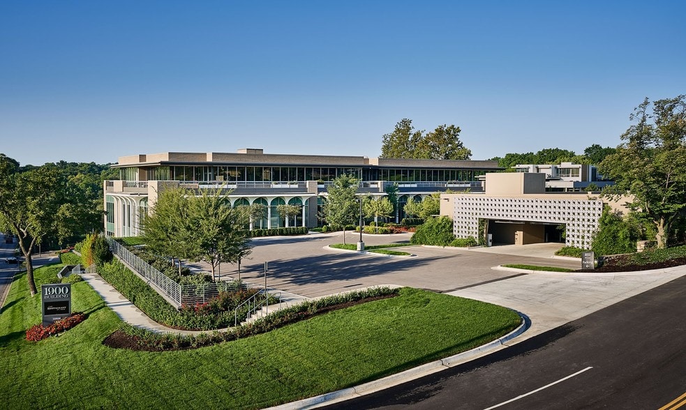 1900 Shawnee Mission Pkwy, Mission Woods, KS à louer - Photo du bâtiment - Image 2 de 5