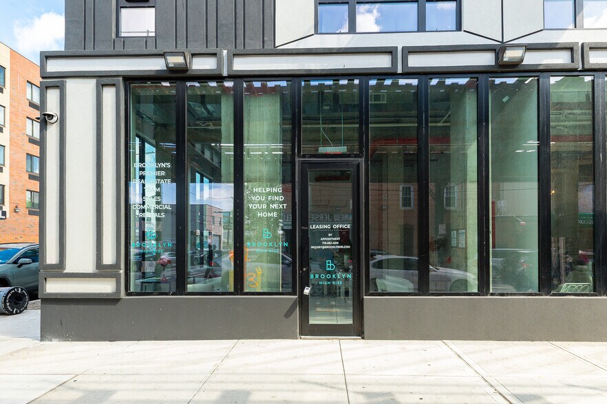 2667 Fulton st, Brooklyn, NY à louer - Photo du bâtiment - Image 2 de 16