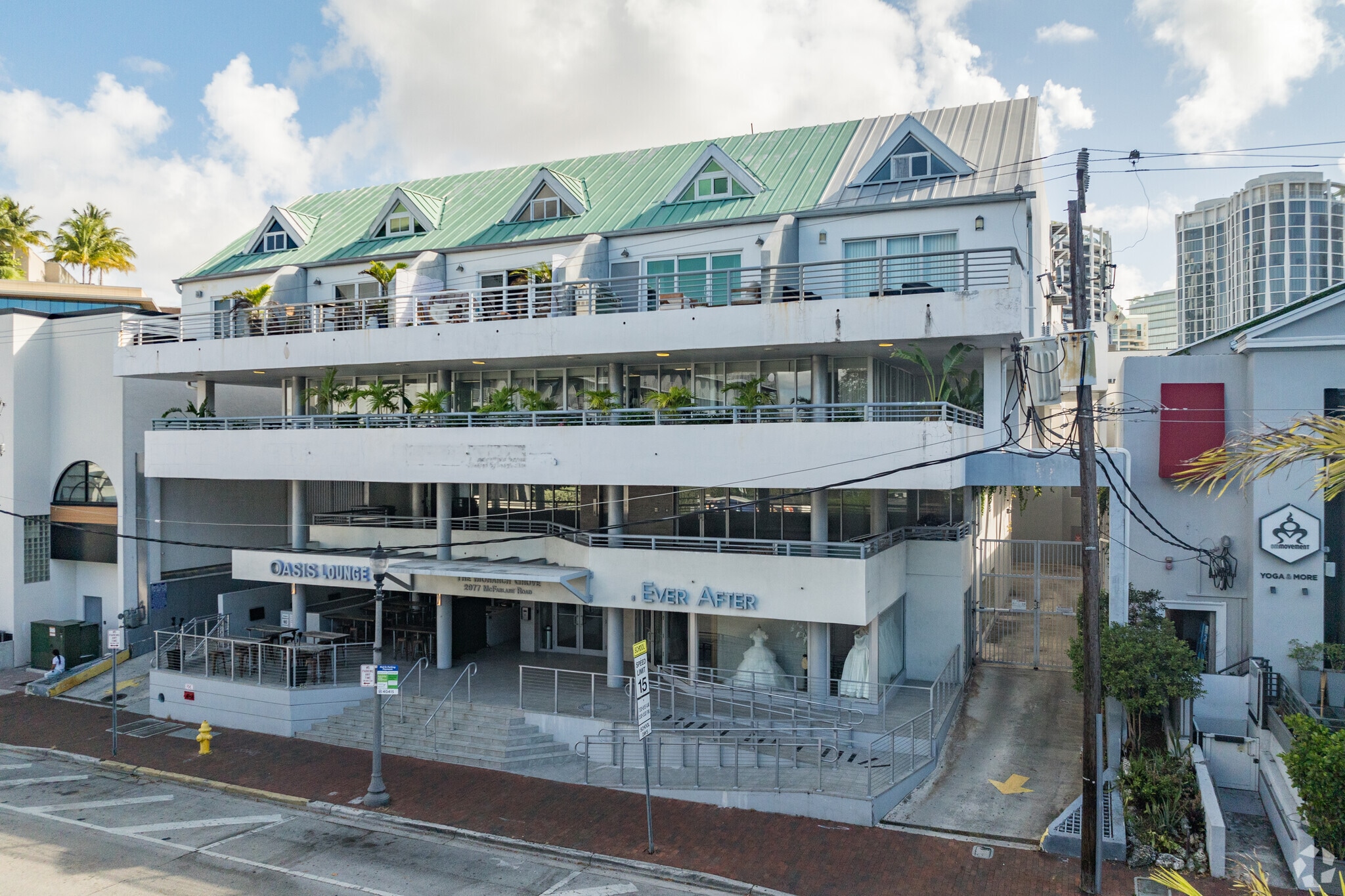 2977 McFarlane Rd, Coconut Grove, FL for lease Primary Photo- Image 1 of 5