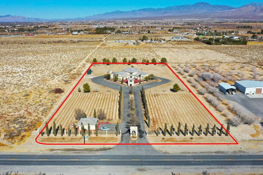 3780 E Kellogg Rd, Pahrump, NV à vendre - Aérien - Image 3 de 39