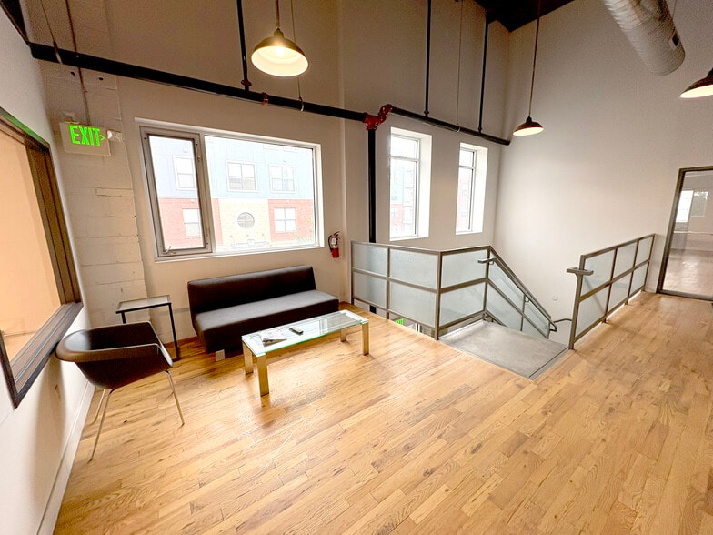 2904-2907 Huron St, Denver, CO for lease - Building Photo - Image 3 of 4