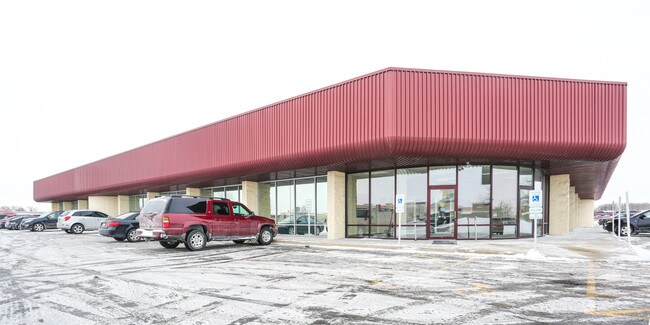 Plus de détails pour N6654 Rolling Meadows Dr, Fond Du Lac, WI - Bureau à louer