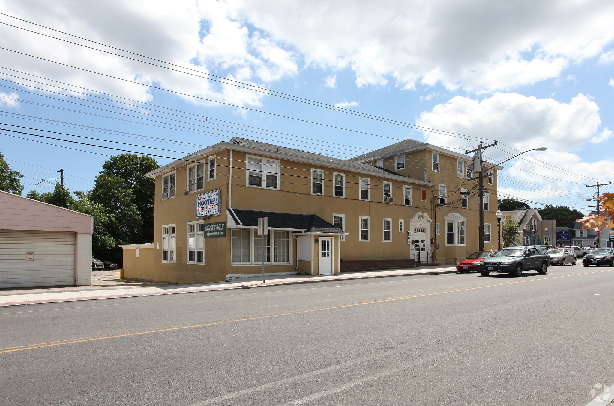 98 W Broad St, Pawcatuck, CT for sale Primary Photo- Image 1 of 1