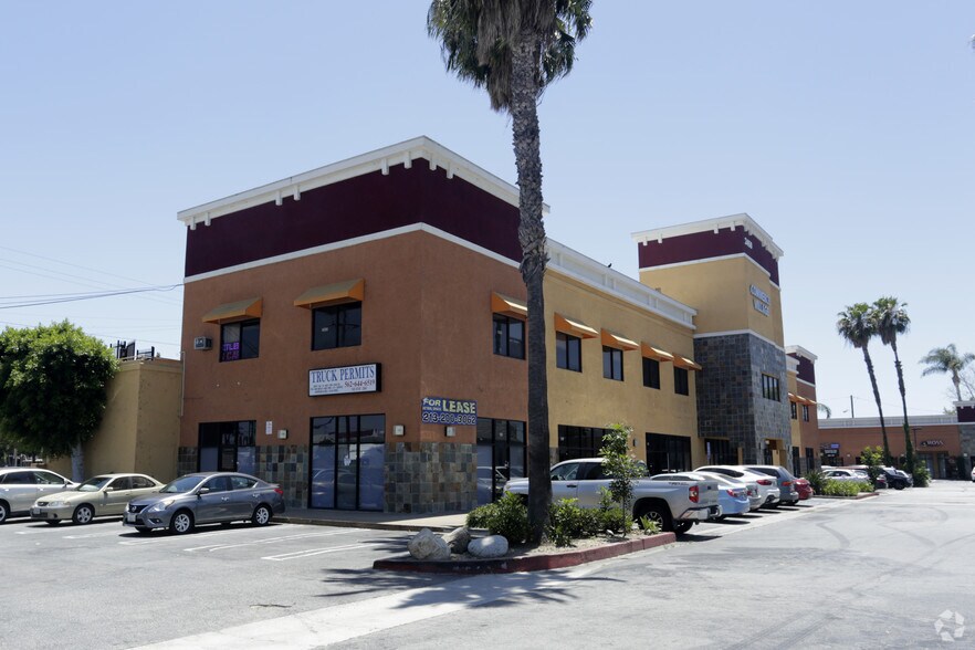 2450 S Atlantic Blvd, Commerce, CA à louer - Photo du bâtiment - Image 2 de 10