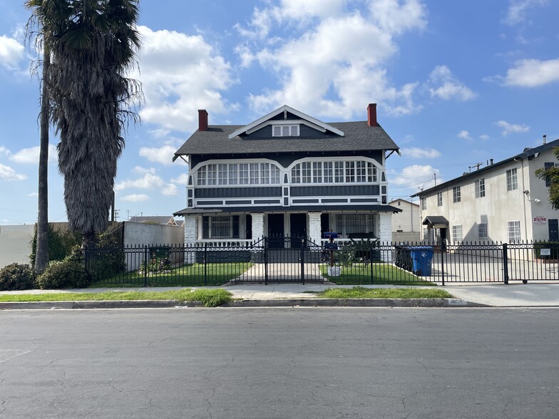 3023 S Budlong Ave, Los Angeles, CA à vendre - Photo du b timent - Image 1 de 12