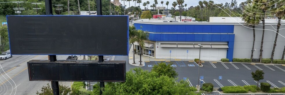 12555-12565 Ventura Blvd, Studio City, CA à louer - Photo du bâtiment - Image 2 de 5