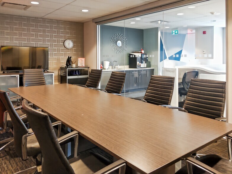 3080 Yonge St, Toronto, ON à louer - Photo intérieure - Image 2 de 17
