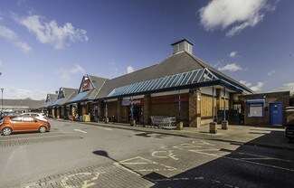 Plus de détails pour Holywell Rd, Flint - Commerce de détail à louer