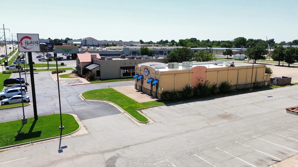 2035 S Meridian Ave, Oklahoma City, OK for sale - Aerial - Image 2 of 6