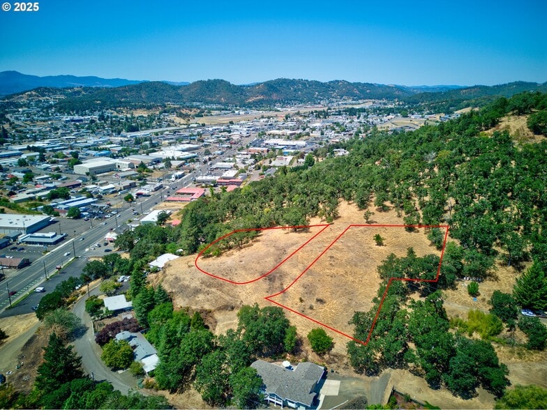 0-NE Crescent St, Roseburg, OR à vendre - Aérien - Image 1 de 1