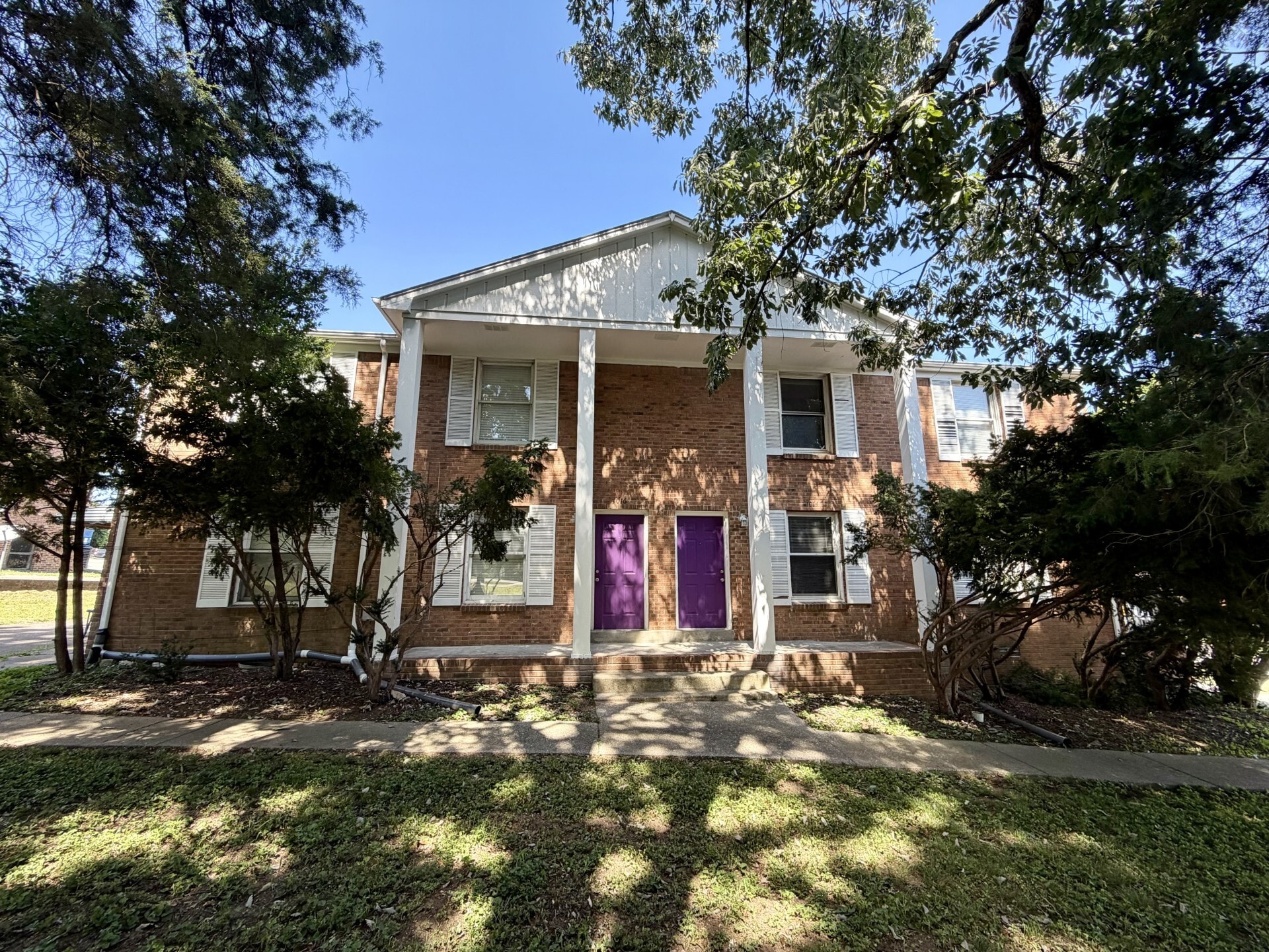 1012-1018 Hickory Hill Ln, Hermitage, TN for sale Primary Photo- Image 1 of 14