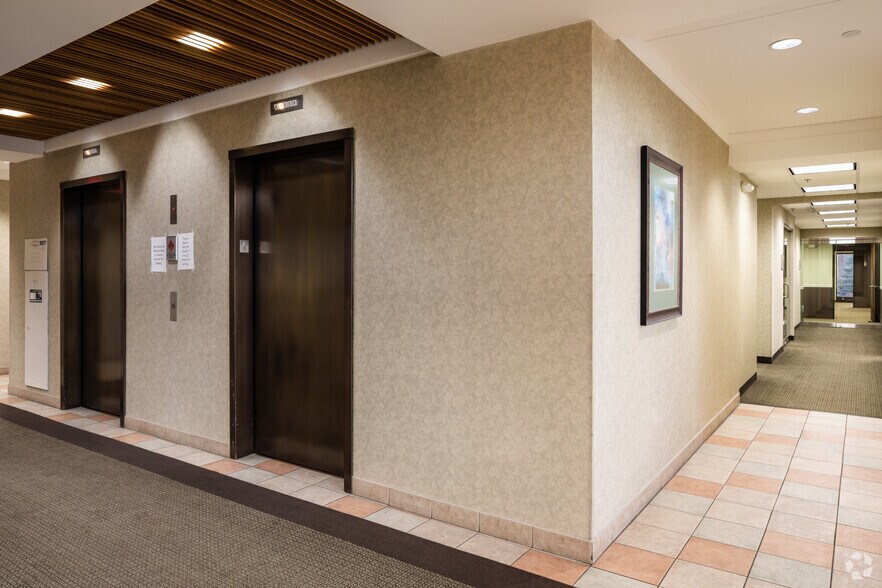 191 Waukegan Rd, Northfield, IL à louer - Photo intérieure - Image 2 de 7