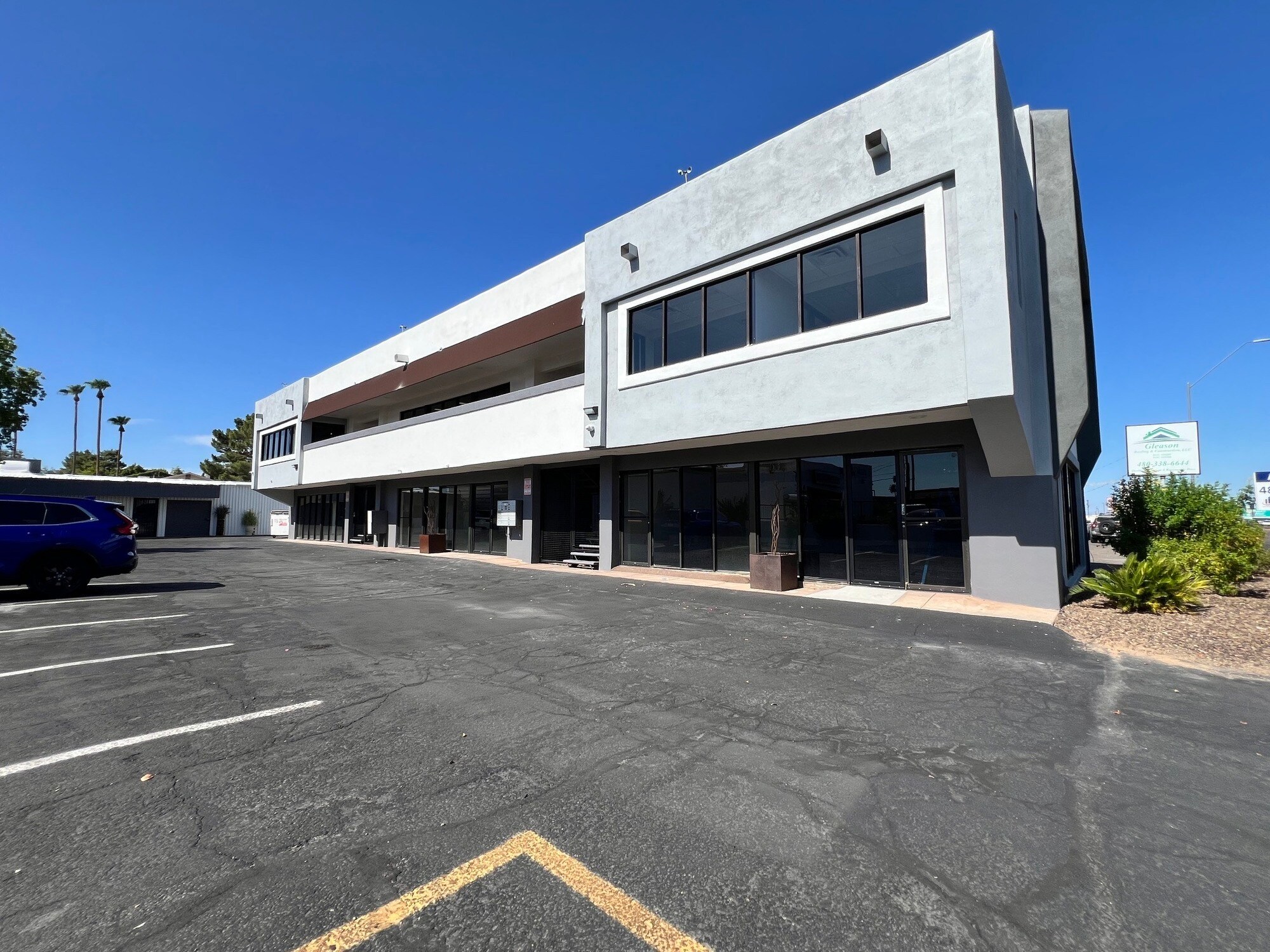 2841 E Bell Rd, Phoenix, AZ for lease Building Photo- Image 1 of 9