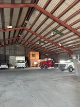 4274-4286 Groves Rd, Columbus, OH à louer Photo intérieure- Image 2 de 2