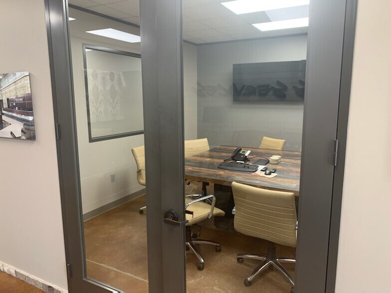 18811 Intercontinental Crossing Dr, Houston, TX à louer - Photo intérieure - Image 3 de 4