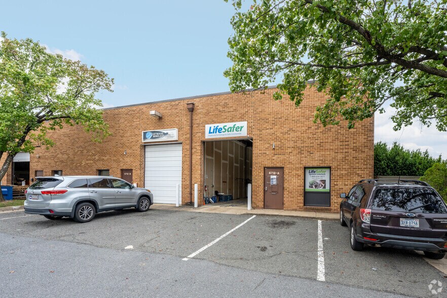 5712 General Washington Dr, Alexandria, VA à vendre - Photo du bâtiment - Image 3 de 5