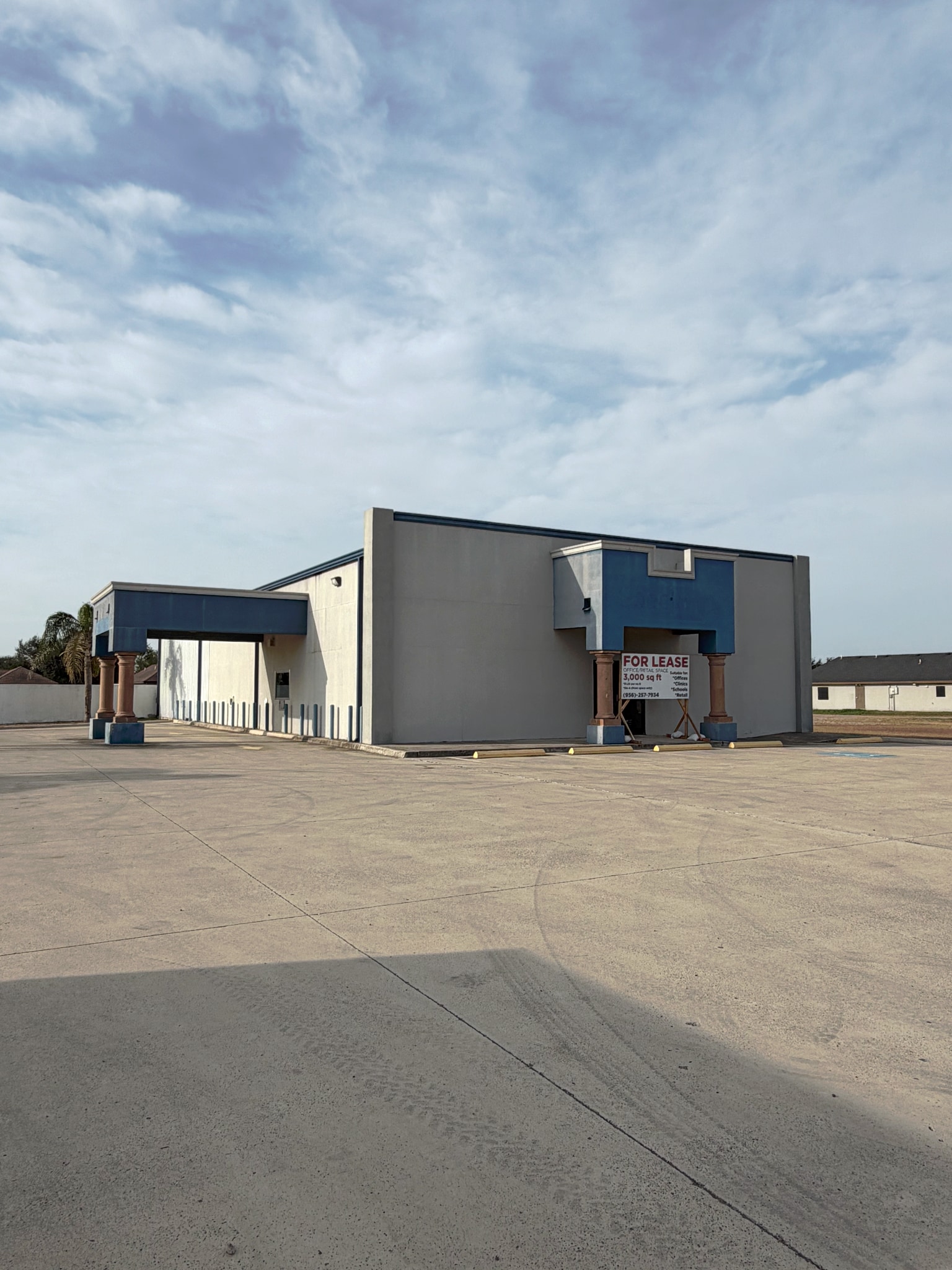 3543 W US Highway 83, Rio Grande City, TX for lease Building Photo- Image 1 of 18