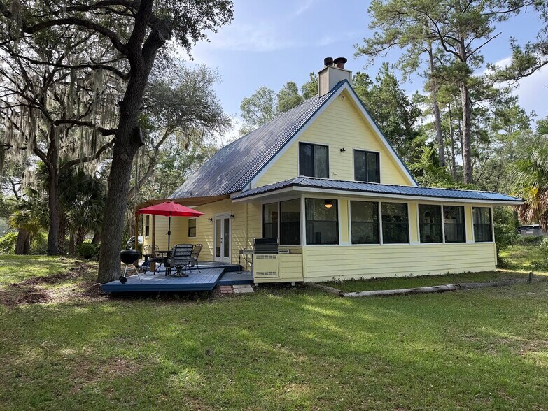 16397 5th St, Silver Springs, FL à vendre - Photo du bâtiment - Image 1 de 26