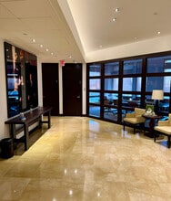 667 Madison Ave, New York, NY à louer Photo intérieure- Image 2 de 6