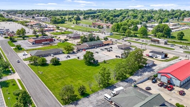1111 W Morton Ave, Jacksonville, IL - Aérien Vue de la carte - Image1