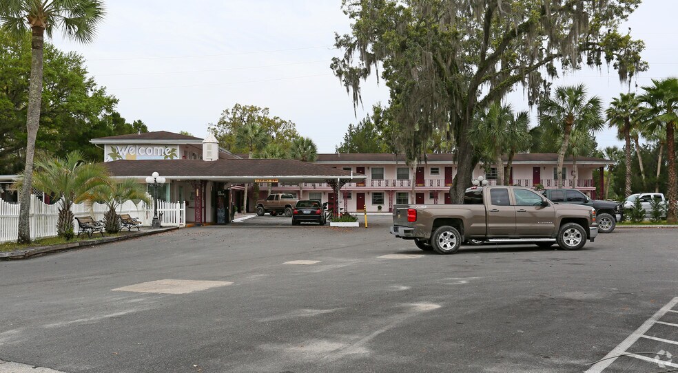 16872 SE Highway 19, Cross City, FL à vendre - Photo du bâtiment - Image 2 de 29