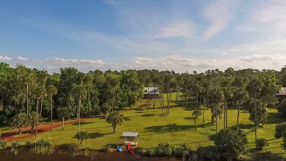 Hog Island- 22 Lot Estate Development portfolio of 2 properties for sale on LoopNet.ca - Building Photo - Image 2 of 21