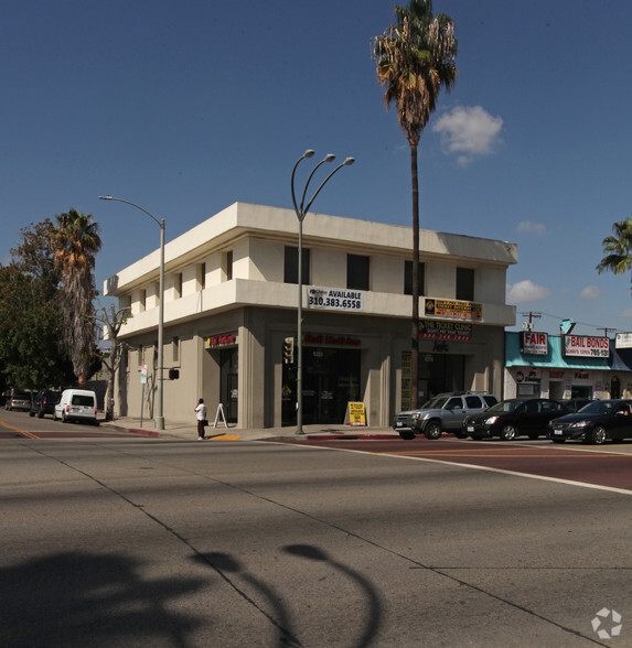 6251-6255 Van Nuys Blvd, Van Nuys, CA à vendre - Photo du bâtiment - Image 1 de 1