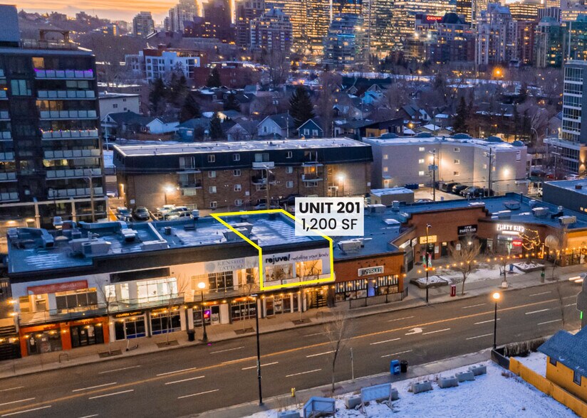 320 10th St NW, Calgary, AB à louer - Aérien - Image 3 de 8