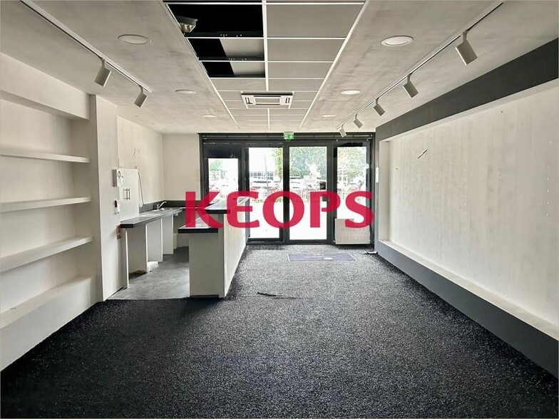 2 Rue De L'Abbe Gabriel Latour, Toulouse for lease - Interior Photo - Image 2 of 7