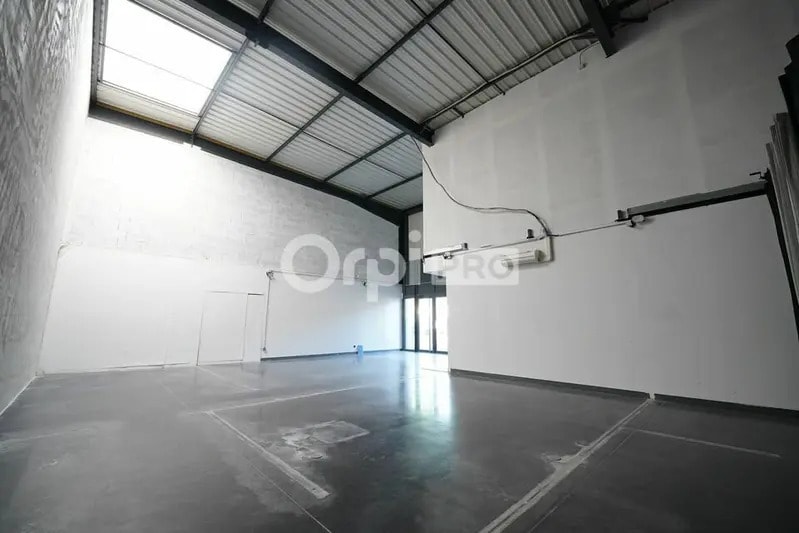 89 Avenue Des Bruyères, Décines-Charpieu à louer - Photo intérieure - Image 3 de 9