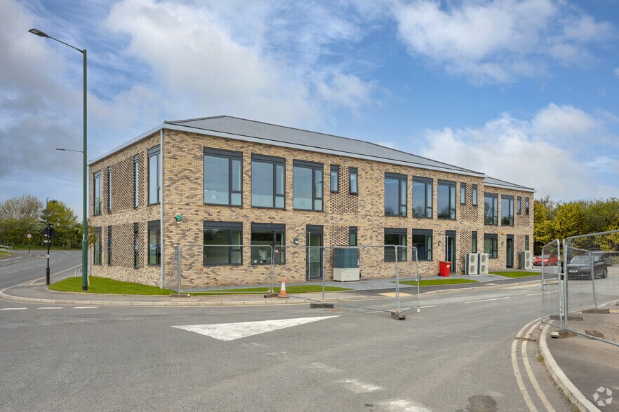 Anchorage Av, Shrewsbury à louer - Photo principale - Image 1 de 12