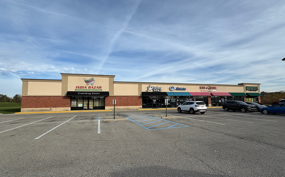 Arlington & Thompson, Indianapolis, IN for lease - Building Photo - Image 1 of 2