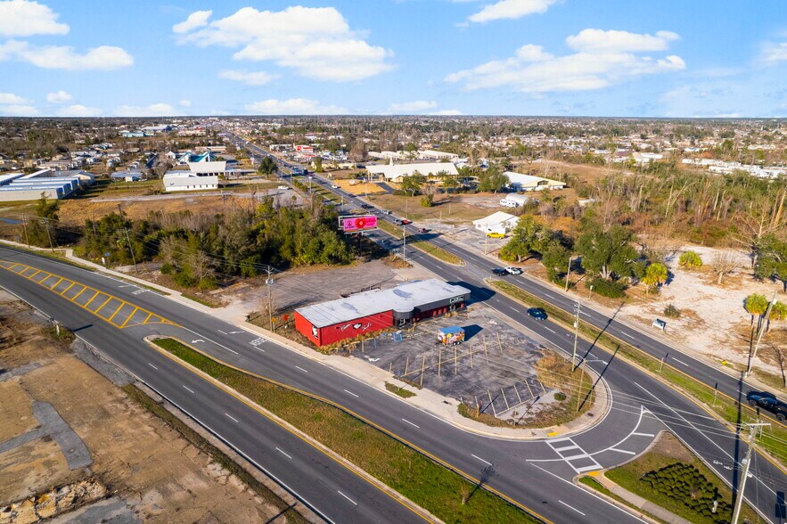 5401 Hwy 98, Panama City, FL à louer - Photo du bâtiment - Image 3 de 9