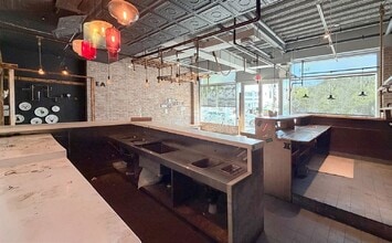 541 Myrtle Ave, Brooklyn, NY for lease Interior Photo- Image 1 of 3