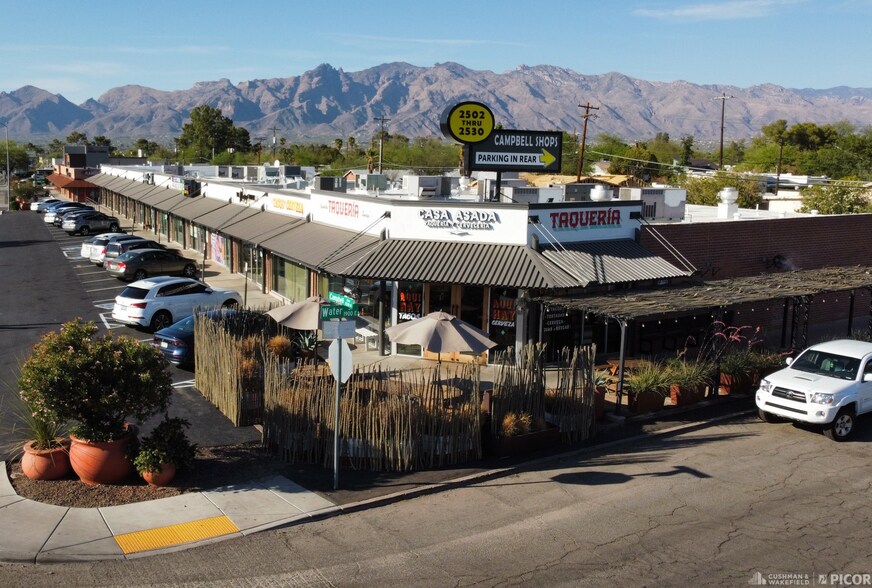 2502-2532 N Campbell Ave, Tucson, AZ à louer - Photo du bâtiment - Image 1 de 4