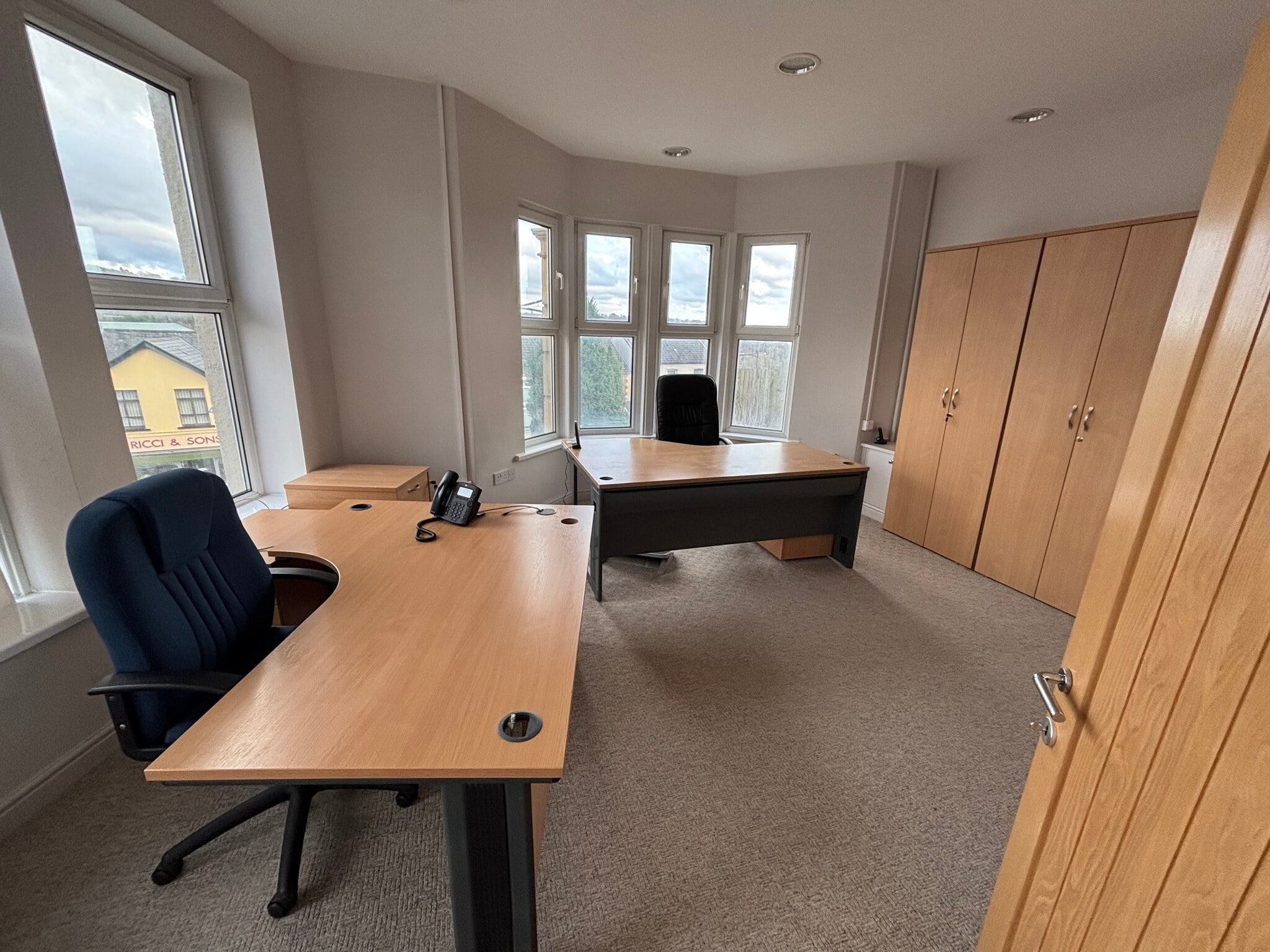 45 Cardiff Rd, Bargoed for lease Interior Photo- Image 1 of 6