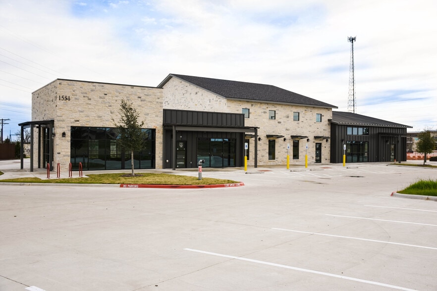 1551 Greens Prairie Rd W, College Station, TX à vendre - Photo du bâtiment - Image 2 de 12