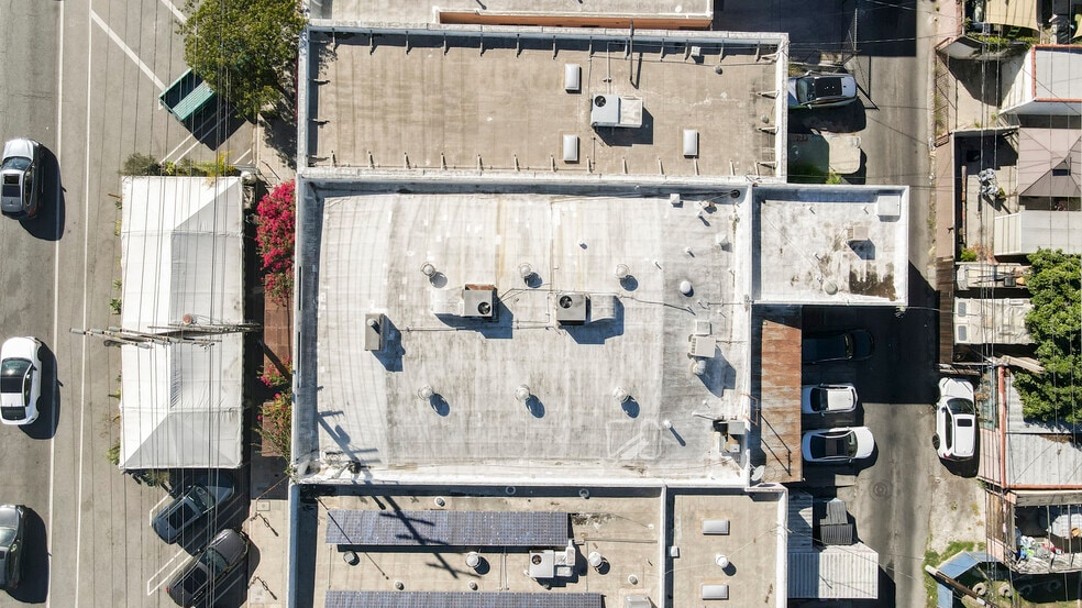 3155-3157 Glendale Blvd, Los Angeles, CA for lease - Building Photo - Image 2 of 29