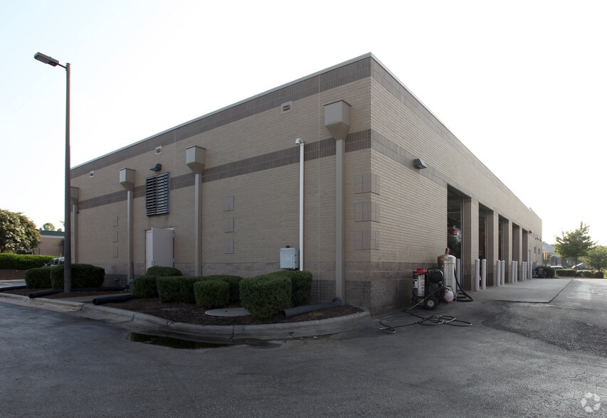 5412 S Miami Blvd, Durham, NC for sale - Building Photo - Image 2 of 3