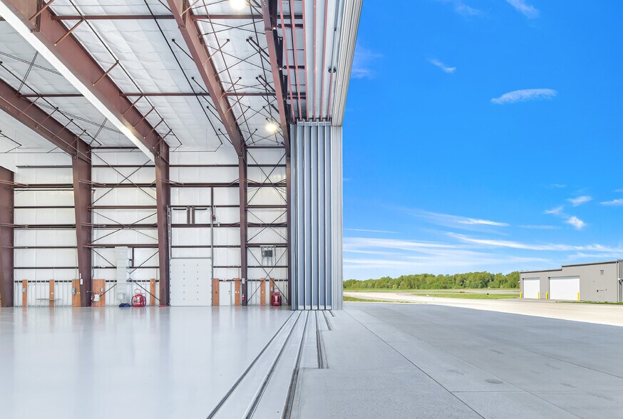 2003 W Bakerview Rd, Bellingham, WA à louer - Photo du bâtiment - Image 3 de 4