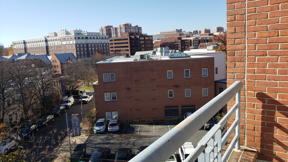 1414-1416 Prince St, Alexandria, VA à louer - Photo du bâtiment - Image 3 de 9