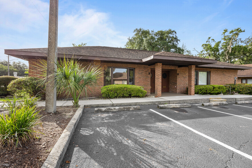 3909 Newberry Rd, Gainesville, FL for lease - Building Photo - Image 2 of 12