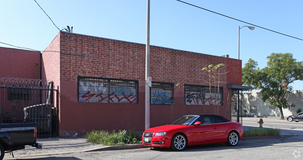 3100 S Broadway, Los Angeles, CA à vendre - Photo du bâtiment - Image 3 de 4