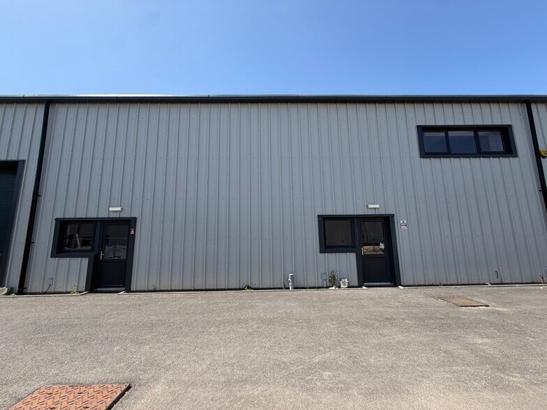 4 & 5 Tansley Business Park, King's Lynn à vendre - Photo du bâtiment - Image 3 de 3