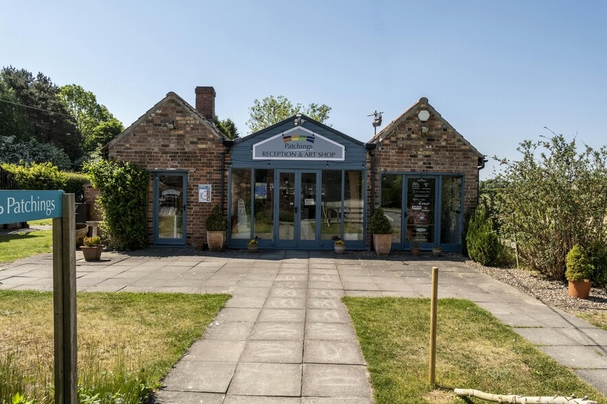 2 Oxton Rd, Calverton for sale - Building Photo - Image 2 of 15