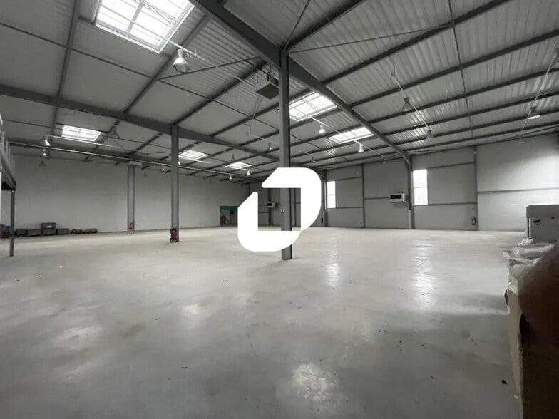 21 Impasse Madeleine Bres, Lieusaint à louer - Photo intérieure - Image 2 de 9