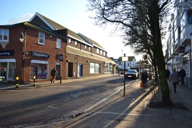 77-85 High St, Alton à louer - Photo du bâtiment - Image 3 de 4