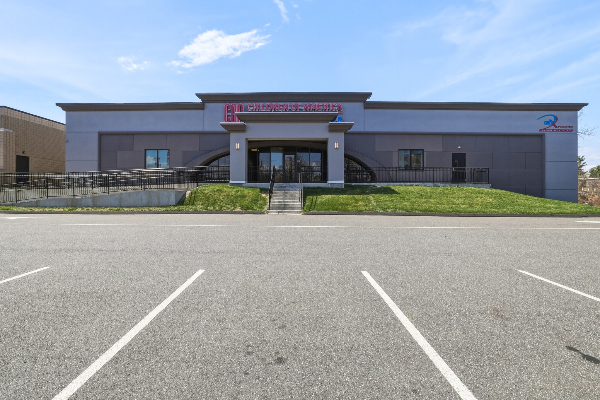 1199 Silas Deane Hwy, Wethersfield, CT for lease Primary Photo- Image 1 of 36